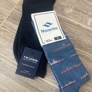 Avanti Navy and Blue Casual Socks